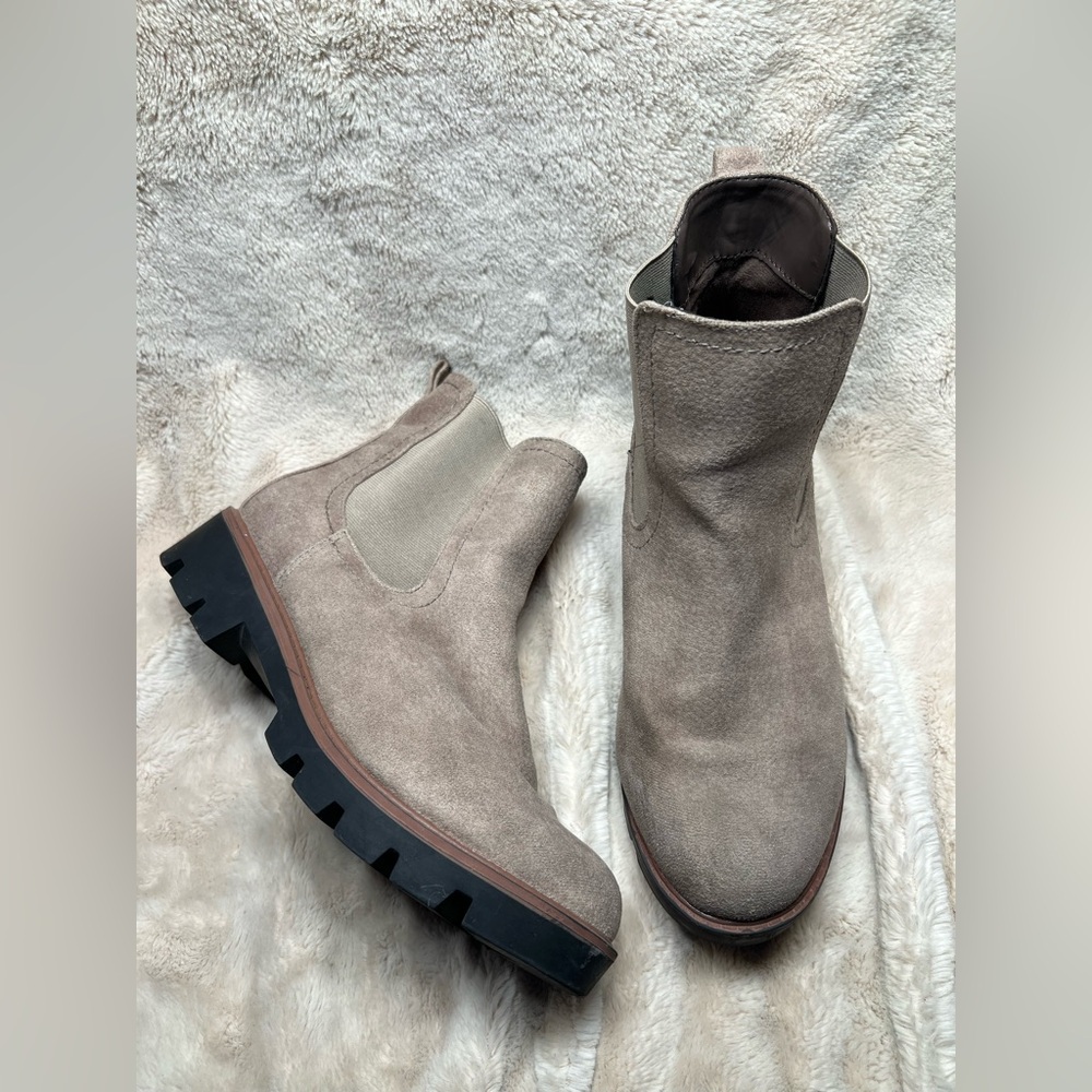 CLIFFS BY WHITE MOUNTAIN Women's Shoes Mastery Chelsea Boot Size 9.5